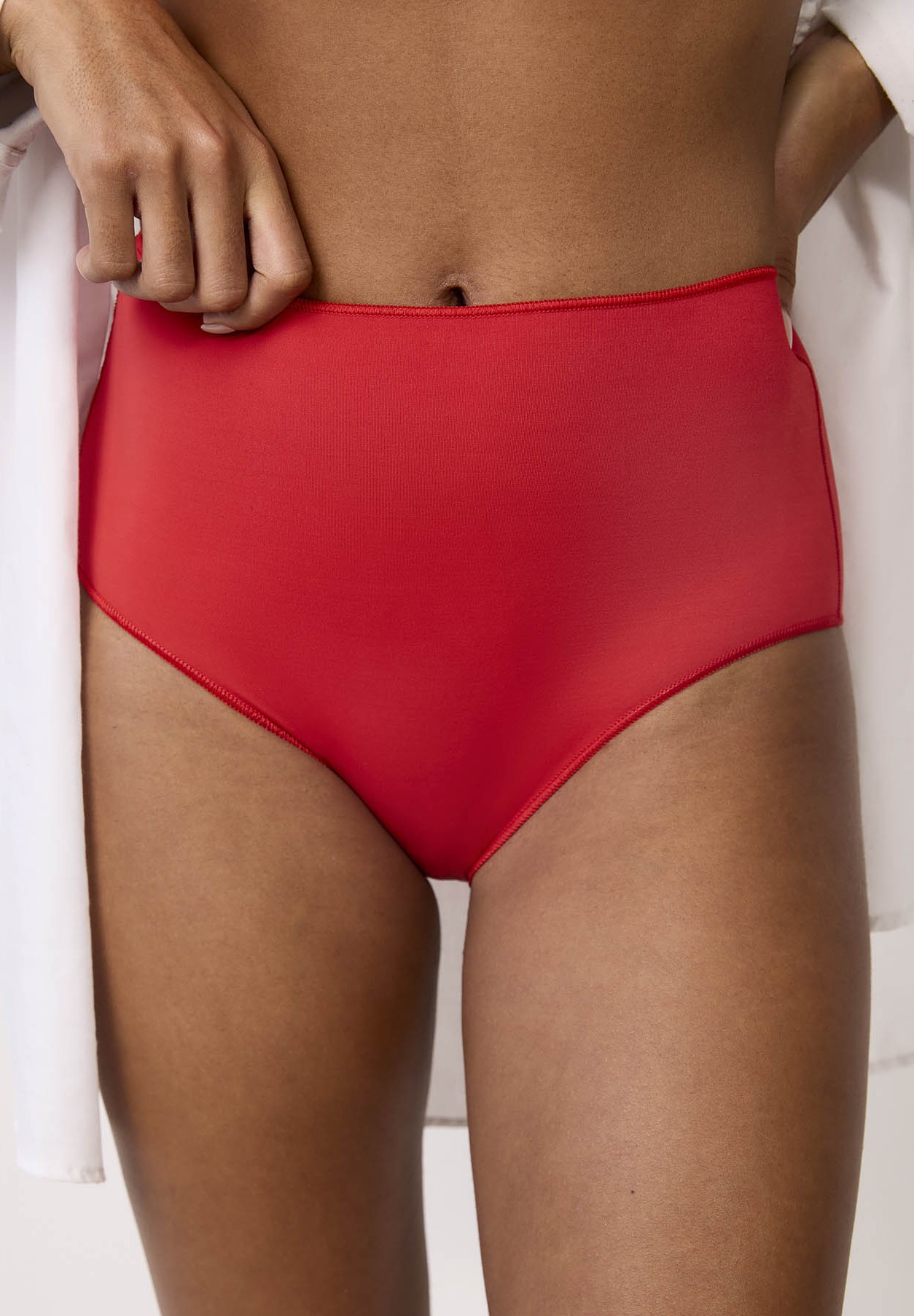 5304P-LES-INVISIBLES