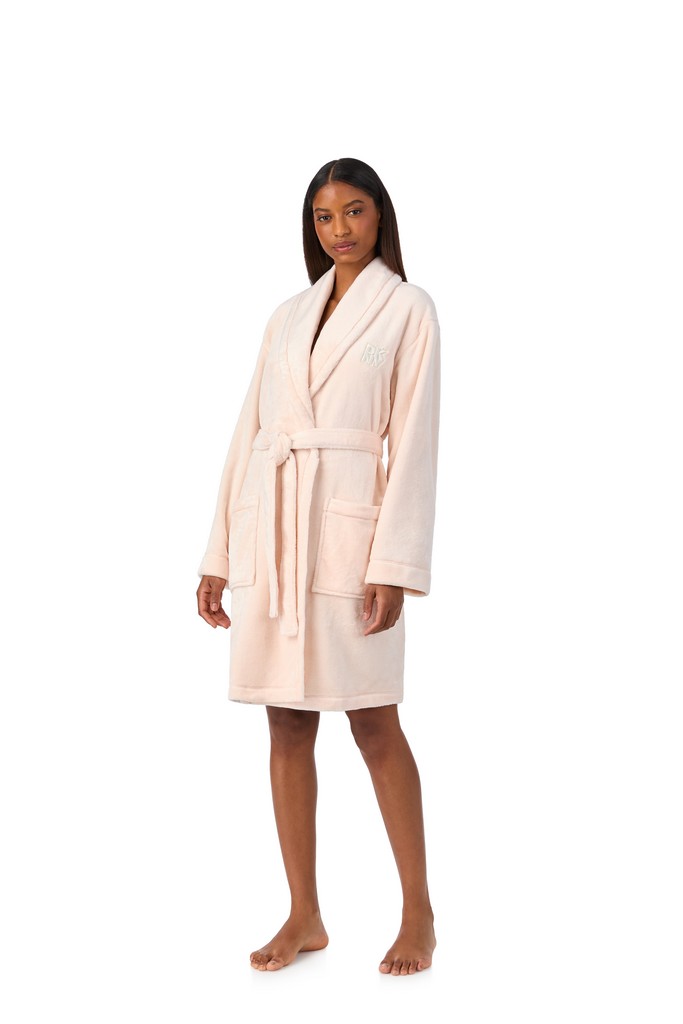 YI10077-SIGNATURE-ROBE