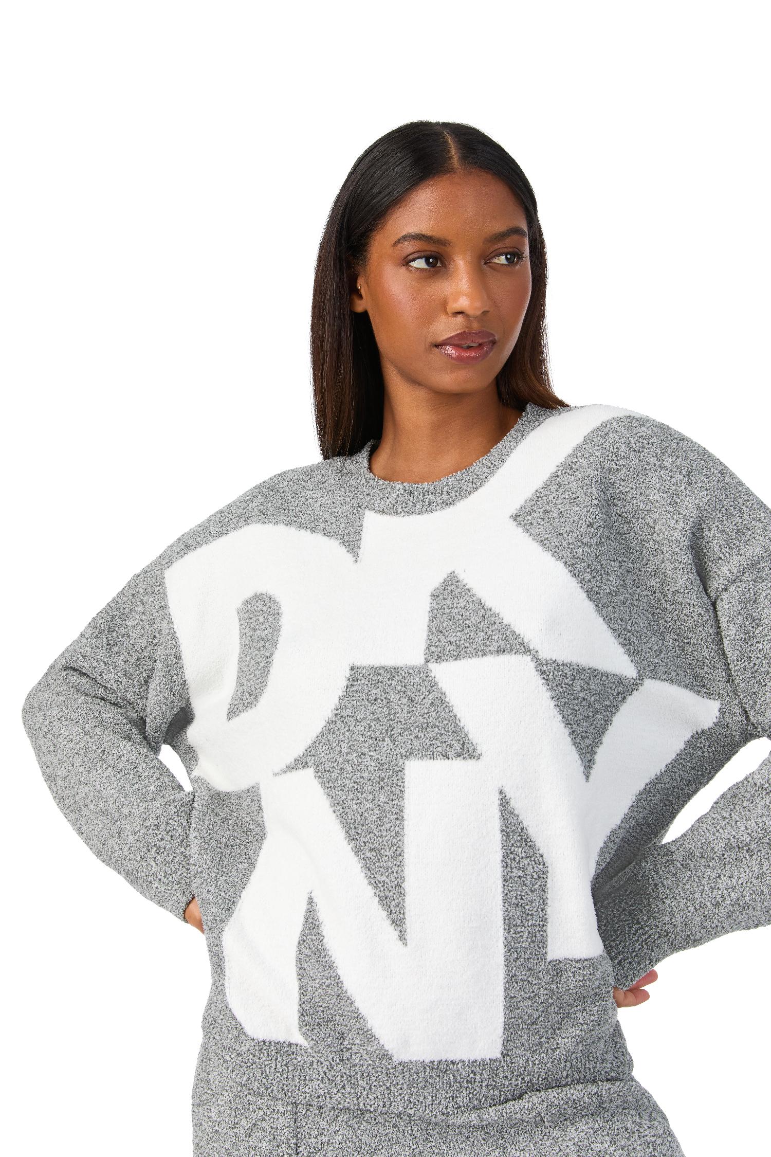 YI90079-STAND-OUT-&amp~-COZY-UP