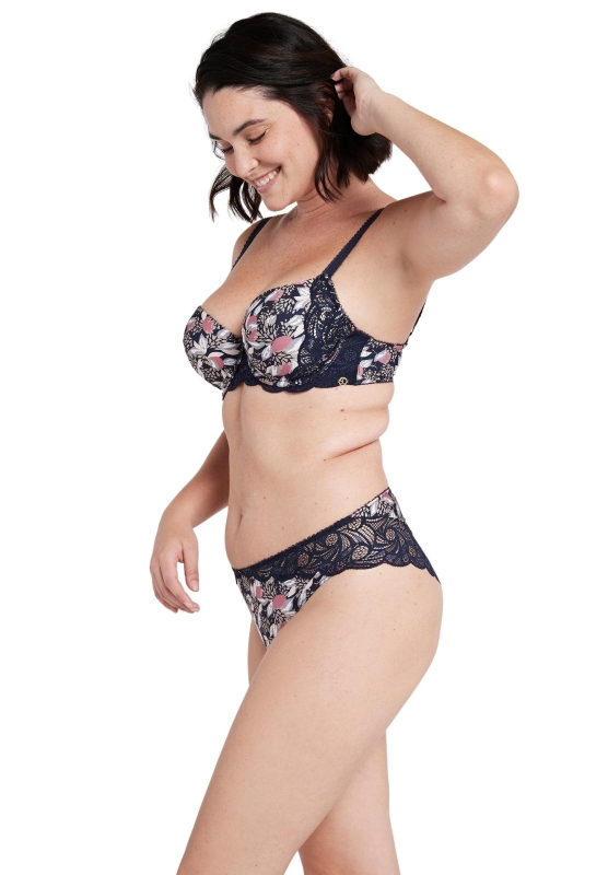 31PAF30-ARIANE-FANTAISY