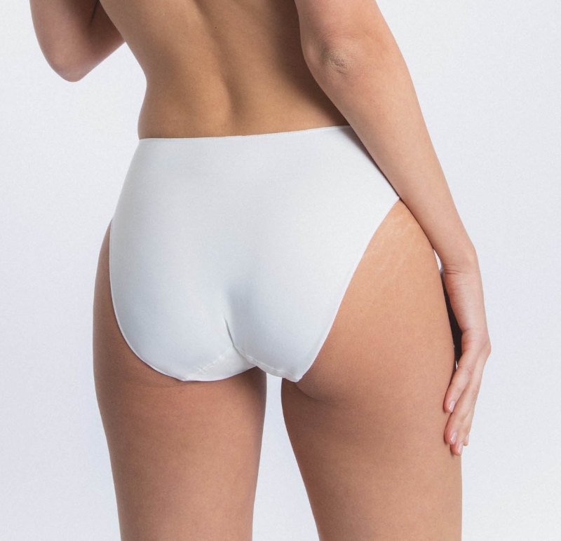 5303P-LES-INVISIBLES