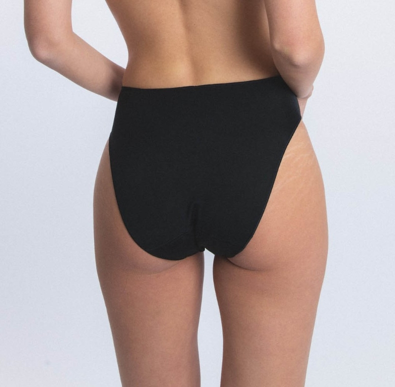 5303P-LES-INVISIBLES