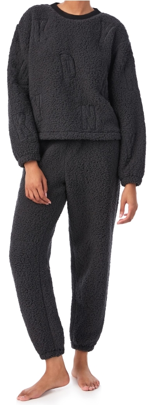 YI90022-THE-COZY-MOMENT