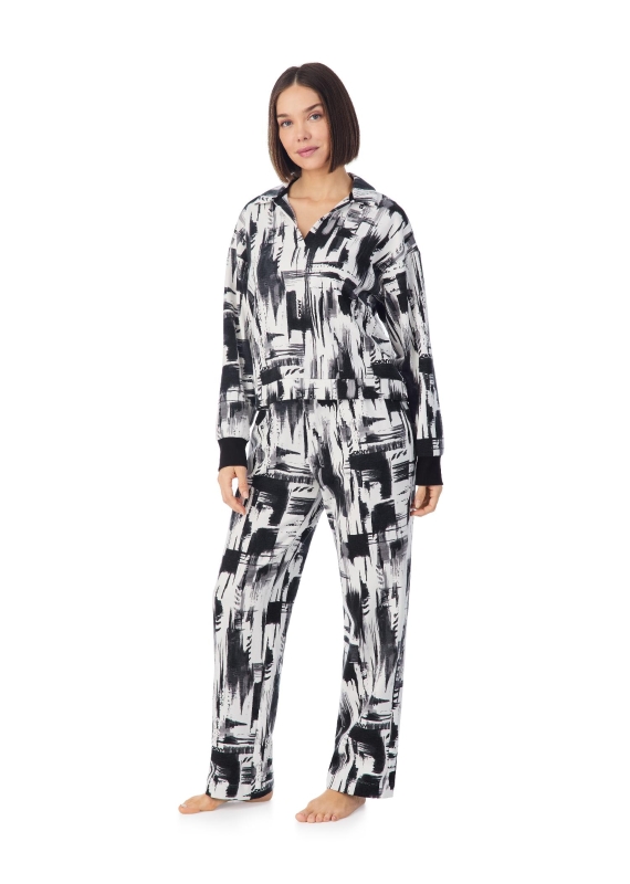 YI90059-NY-STATE-OF-STYLE