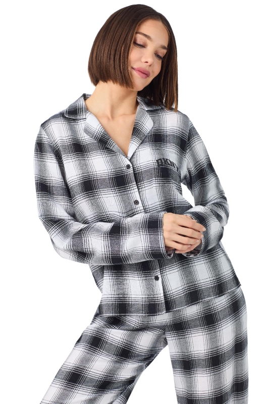 YI90064-CHANNEL-THE-FLANNEL
