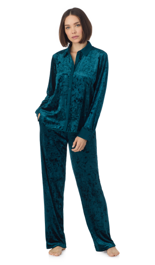 YI90143-PARTY-SEASON